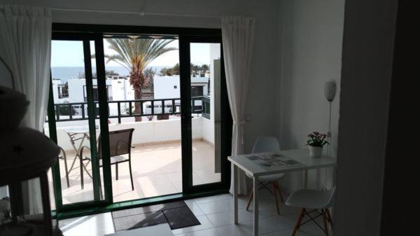Tuscan Apartment Mit Meerblick Und Sonnenterrasse Costa Teguise Esterno foto